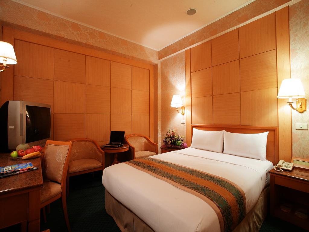 Da Shih Hotel Хуалянь Экстерьер фото